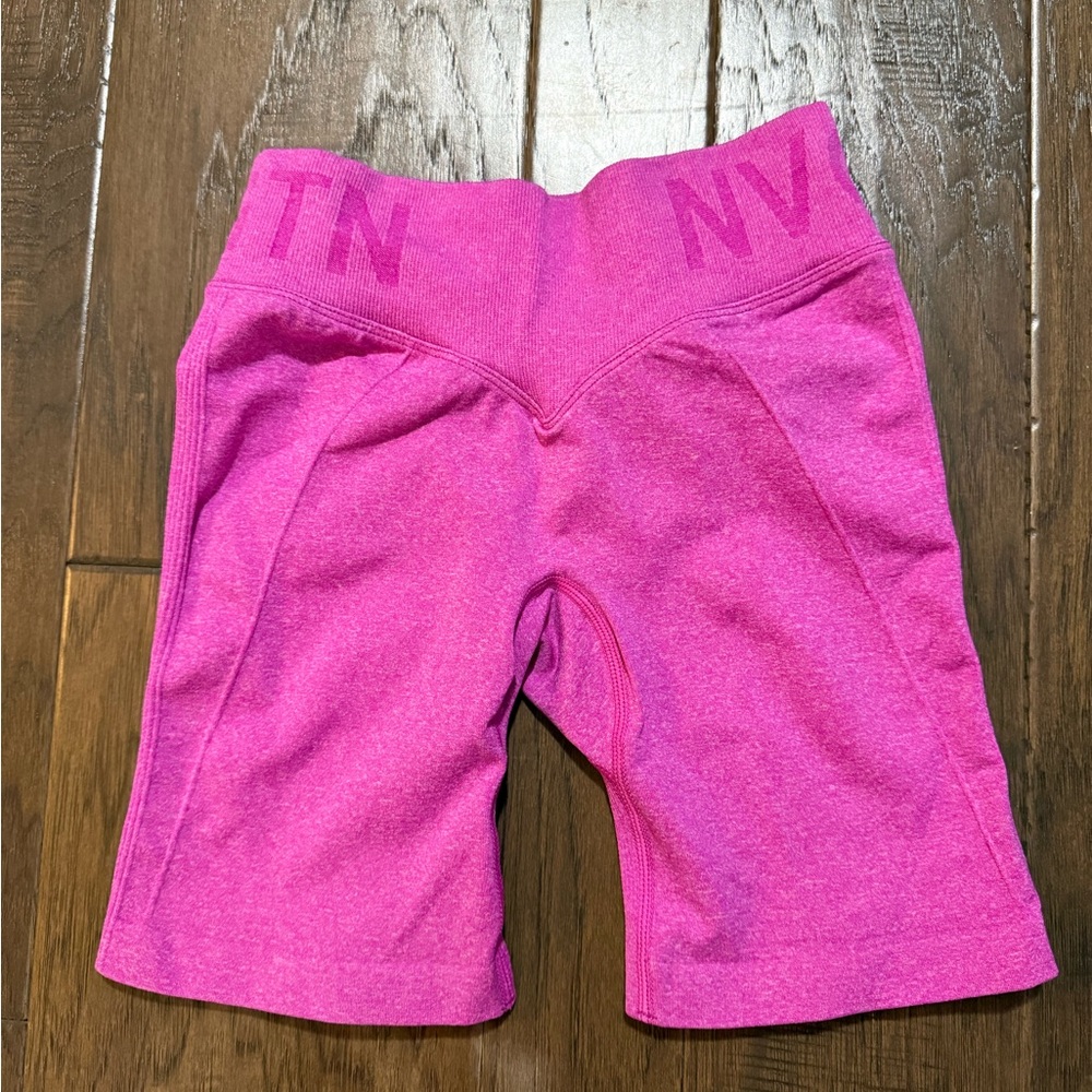 NVGTN shorts
